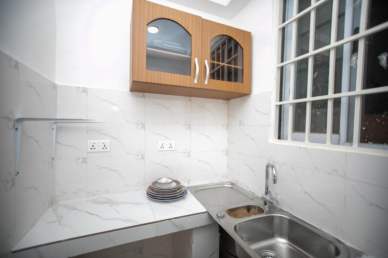 Marysin Guest House Acra Exterior foto